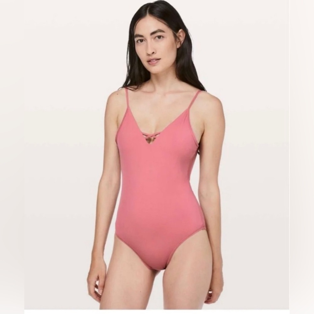 Lululemon swimsuit